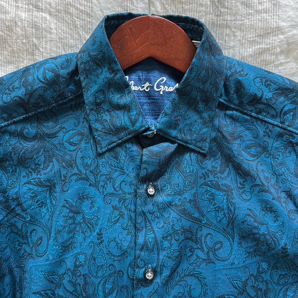 Robert Graham button up classic fit small